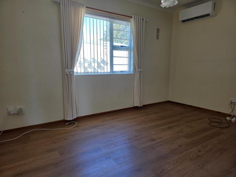 3 Bedroom Property for Sale in Franskraal Western Cape